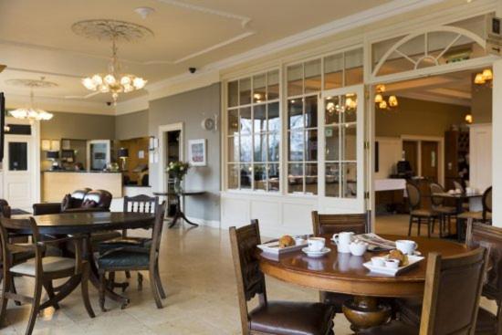 West Cork Hotel Скибберин Экстерьер фото